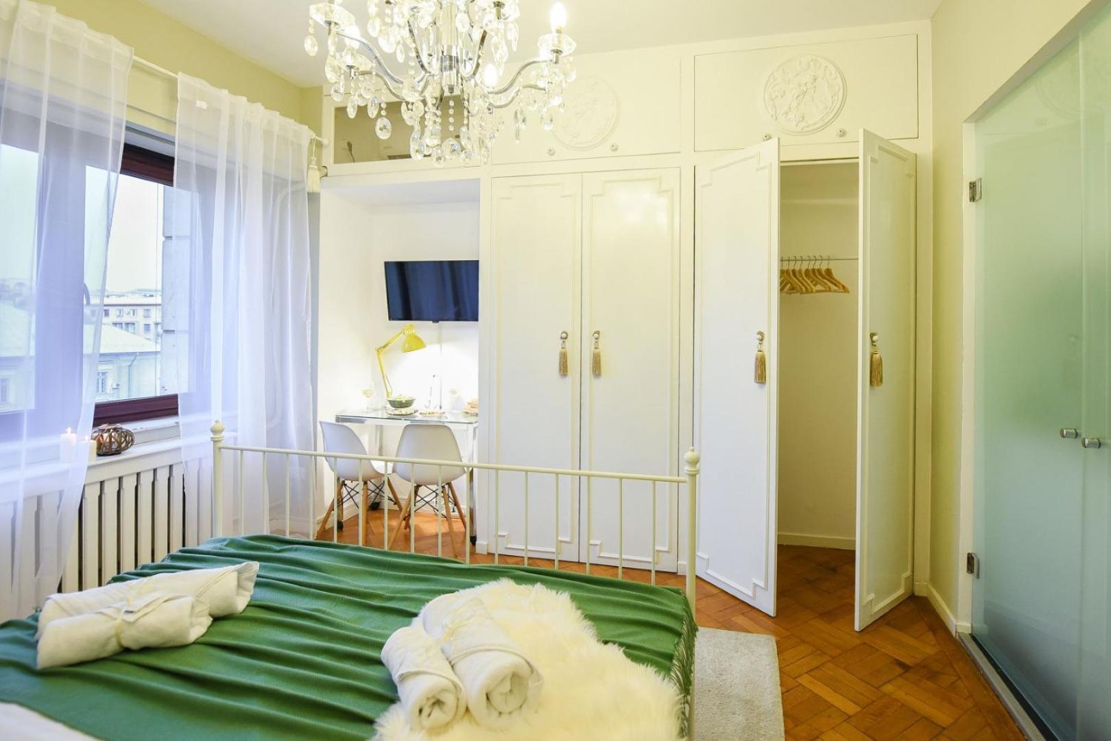 Cozy Studio Overlooking The Old Town بوخارست المظهر الخارجي الصورة